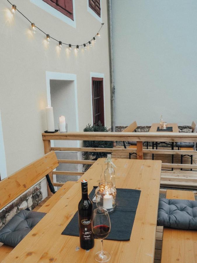 Gasthof Zum Gruenen Specht Oberzeiring Ngoại thất bức ảnh